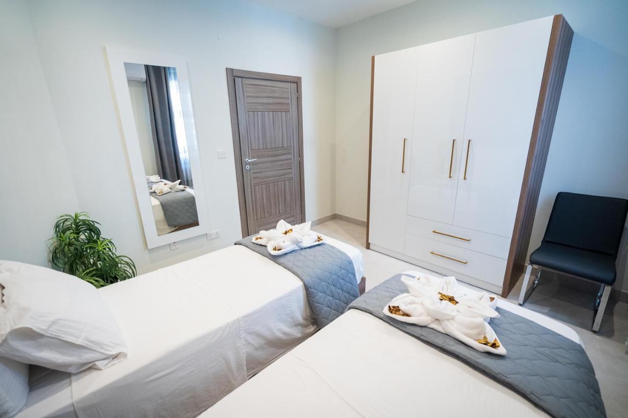 Red Rose Apartment Marsalforn Luaran gambar