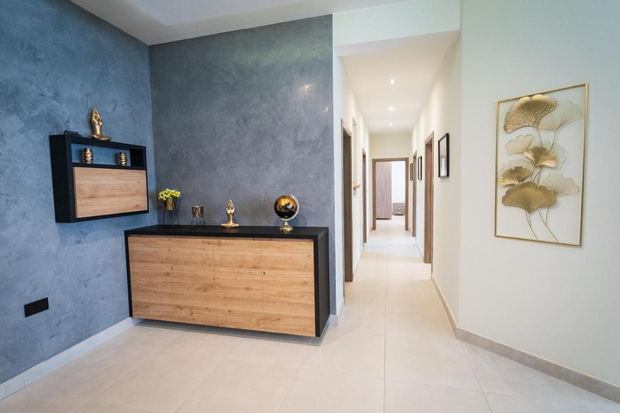 Red Rose Apartment Marsalforn Luaran gambar